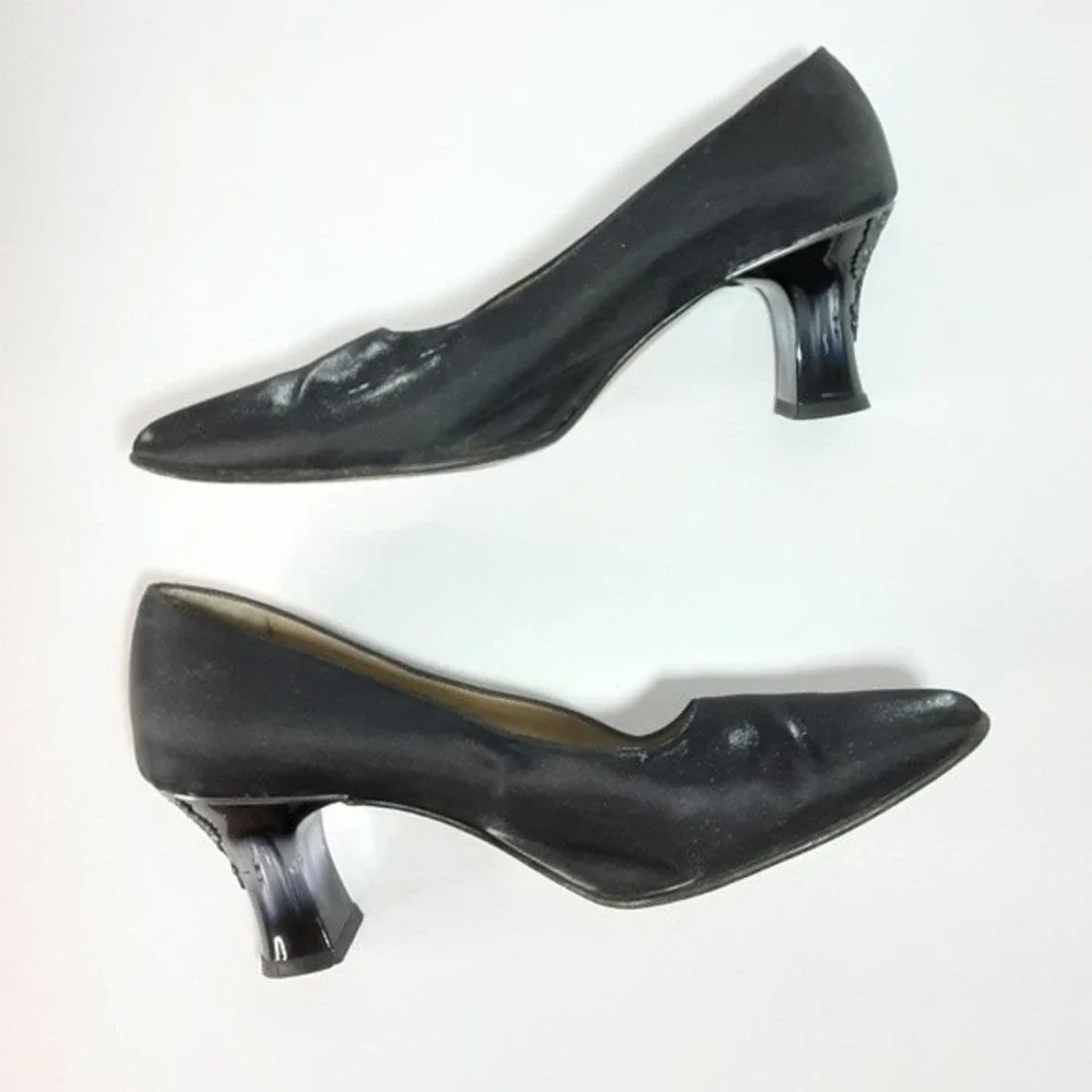 Salvatore Ferragamo Vintage Satin Pumps Chunky Kitten Heels Elegant Chic 7B - Picture 3 of 16